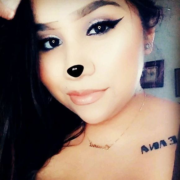 Meet your Posher, Jessica - Picture 1 of 1